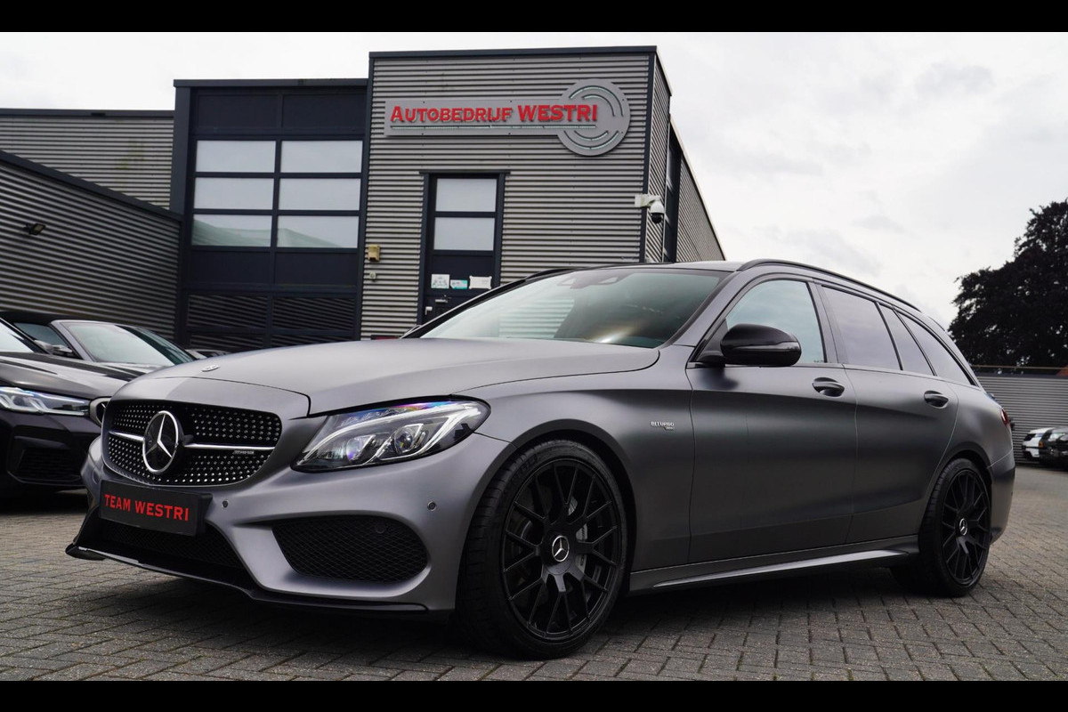 Mercedes-Benz C-Klasse Estate AMG 43 4MATIC | Burmester | Panorama | Designo Matte Grey | Luxe Leder / Alcantara | Camera | NIEUW Mercedes-Benz C-Klasse Estate AMG 43 4MATIC | Burmester | Panorama | Designo Matte Grey | Luxe Leder / Alcantara | Camera | NIEUW