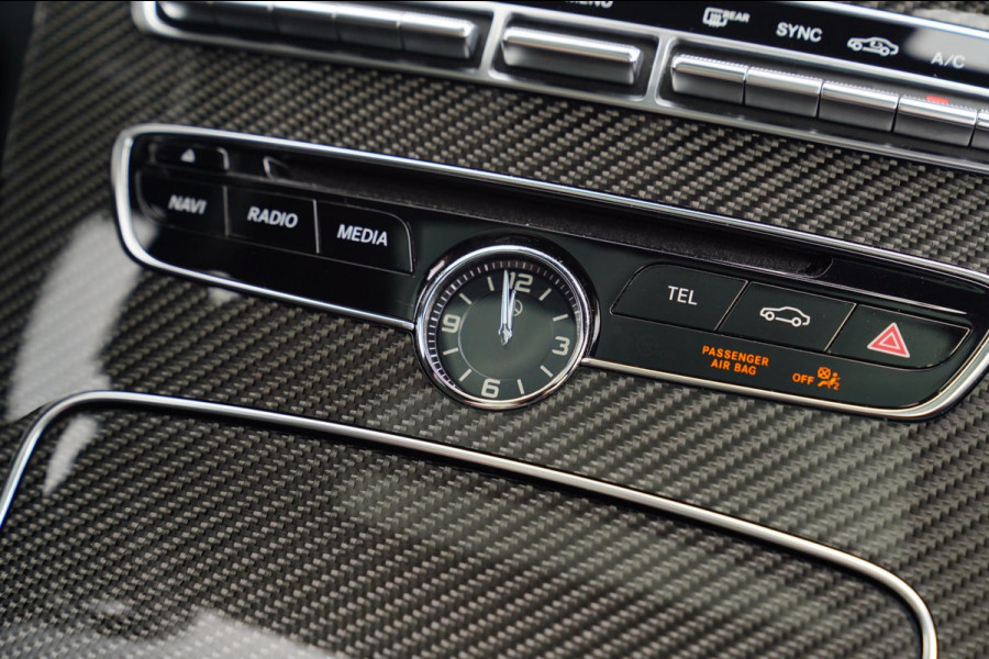 Mercedes-Benz C-Klasse Estate AMG 43 4MATIC | Burmester | Panorama | Designo Matte Grey | Luxe Leder / Alcantara | Camera | NIEUW