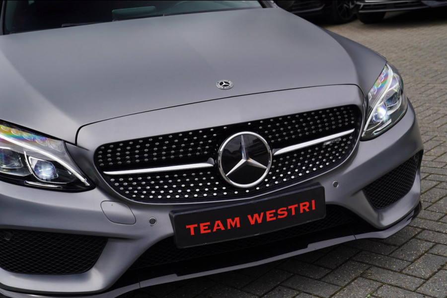 Mercedes-Benz C-Klasse Estate AMG 43 4MATIC | Burmester | Panorama | Designo Matte Grey | Luxe Leder / Alcantara | Camera | NIEUW