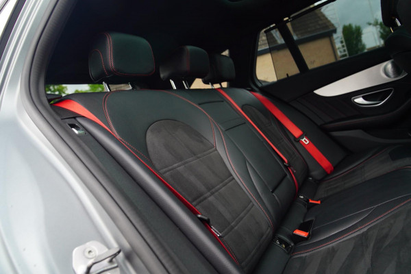 Mercedes-Benz C-Klasse Estate AMG 43 4MATIC | Burmester | Panorama | Designo Matte Grey | Luxe Leder / Alcantara | Camera | NIEUW