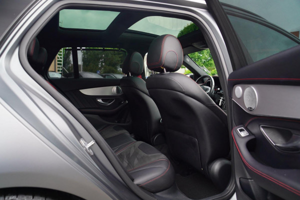 Mercedes-Benz C-Klasse Estate AMG 43 4MATIC | Burmester | Panorama | Designo Matte Grey | Luxe Leder / Alcantara | Camera | NIEUW
