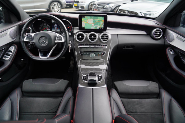 Mercedes-Benz C-Klasse Estate AMG 43 4MATIC | Burmester | Panorama | Designo Matte Grey | Luxe Leder / Alcantara | Camera | NIEUW