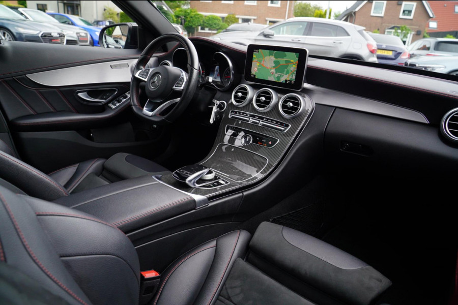 Mercedes-Benz C-Klasse Estate AMG 43 4MATIC | Burmester | Panorama | Designo Matte Grey | Luxe Leder / Alcantara | Camera | NIEUW