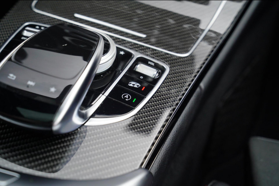 Mercedes-Benz C-Klasse Estate AMG 43 4MATIC | Burmester | Panorama | Designo Matte Grey | Luxe Leder / Alcantara | Camera | NIEUW
