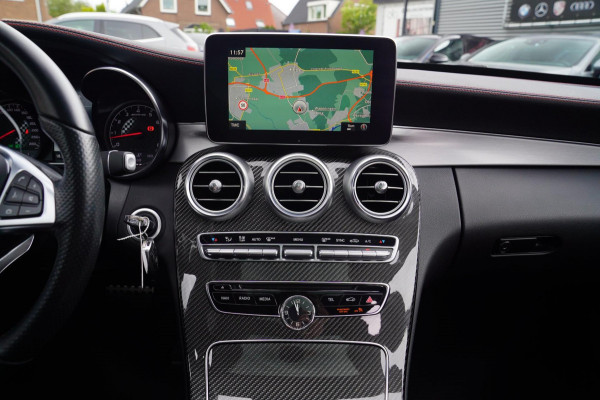 Mercedes-Benz C-Klasse Estate AMG 43 4MATIC | Burmester | Panorama | Designo Matte Grey | Luxe Leder / Alcantara | Camera | NIEUW