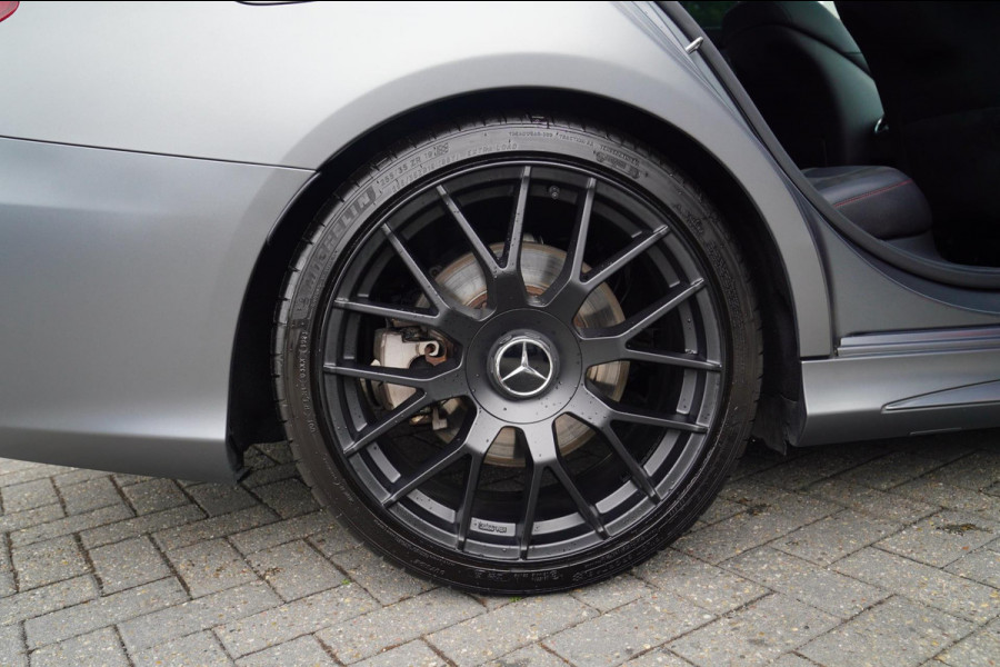 Mercedes-Benz C-Klasse Estate AMG 43 4MATIC | Burmester | Panorama | Designo Matte Grey | Luxe Leder / Alcantara | Camera | NIEUW