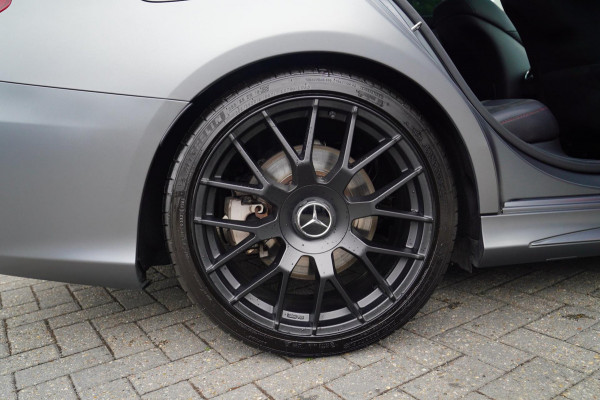 Mercedes-Benz C-Klasse Estate AMG 43 4MATIC | Burmester | Panorama | Designo Matte Grey | Luxe Leder / Alcantara | Camera | NIEUW