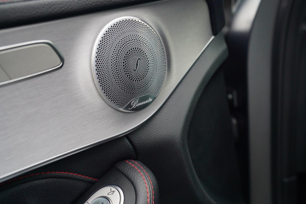 Mercedes-Benz C-Klasse Estate AMG 43 4MATIC | Burmester | Panorama | Designo Matte Grey | Luxe Leder / Alcantara | Camera | NIEUW