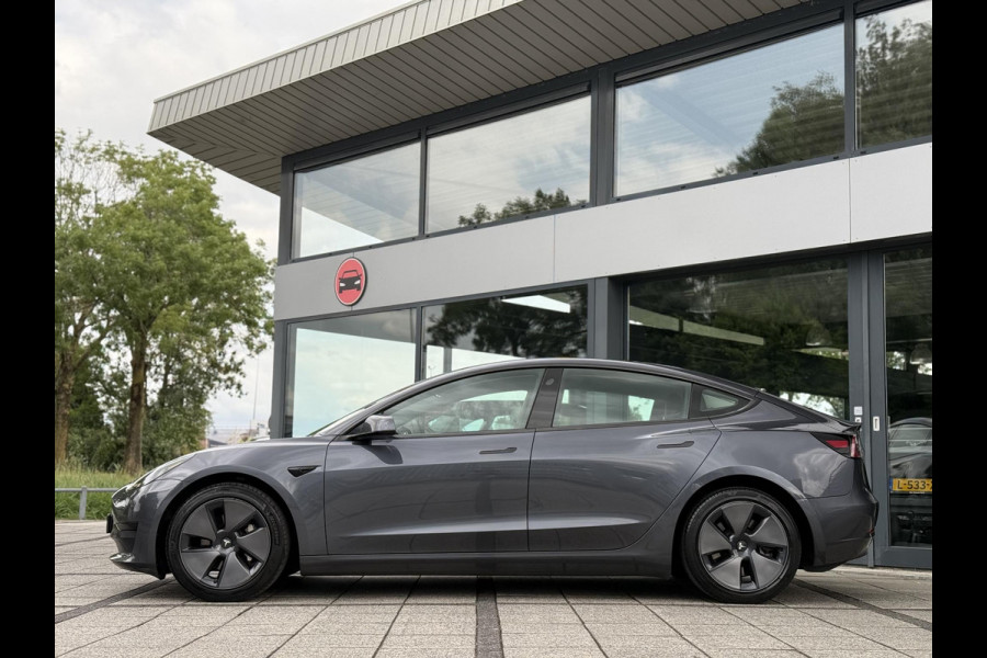 Tesla Model 3 Range Plus | Autopilot | Panorama | Leder | Navi | Camera