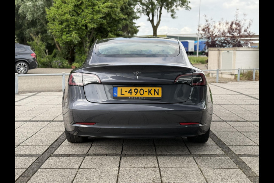 Tesla Model 3 Range Plus | Autopilot | Panorama | Leder | Navi | Camera