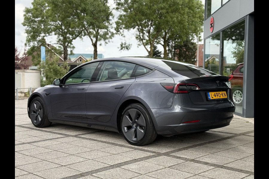 Tesla Model 3 Range Plus | Autopilot | Panorama | Leder | Navi | Camera