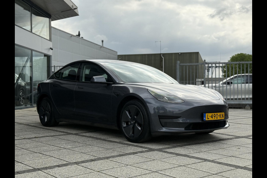 Tesla Model 3 Range Plus | Autopilot | Panorama | Leder | Navi | Camera