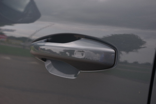 Volvo XC40 1.5 T4 Recharge Inscription Expression 211 PK PHEV, Trekhaak, Harman/Kardon Sound, 360 Camera, Memory