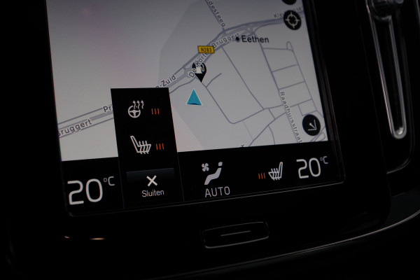 Volvo XC40 1.5 T4 Recharge Inscription Expression 211 PK PHEV, Trekhaak, Harman/Kardon Sound, 360 Camera, Memory