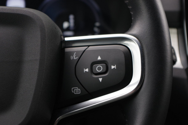 Volvo XC40 1.5 T4 Recharge Inscription Expression 211 PK PHEV, Trekhaak, Harman/Kardon Sound, 360 Camera, Memory