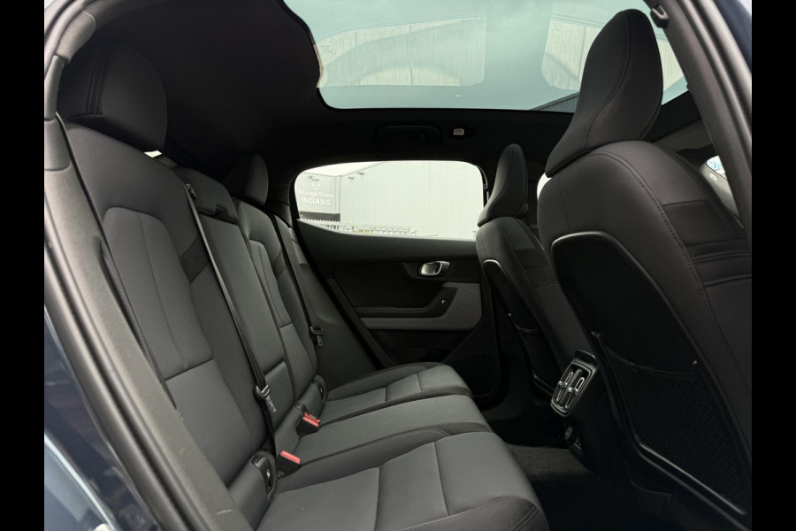Polestar 2 Aut. Long Range Dual AWD | Trekhaak | Panorama | 360 | Camera | Harman Kardon |