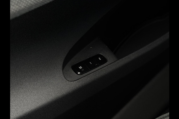 Polestar 2 Aut. Long Range Dual AWD | Trekhaak | Panorama | 360 | Camera | Harman Kardon |