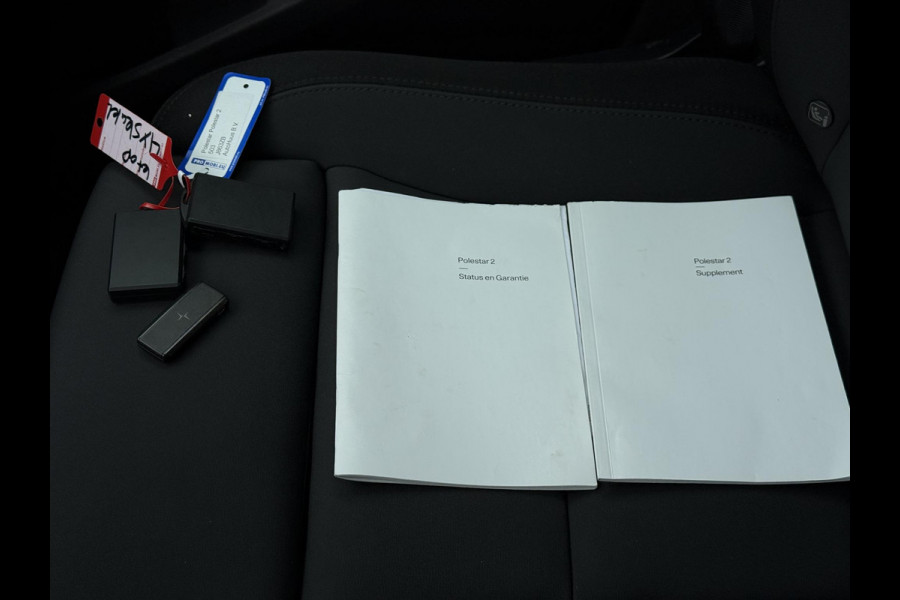 Polestar 2 Aut. Long Range Dual AWD | Trekhaak | Panorama | 360 | Camera | Harman Kardon |