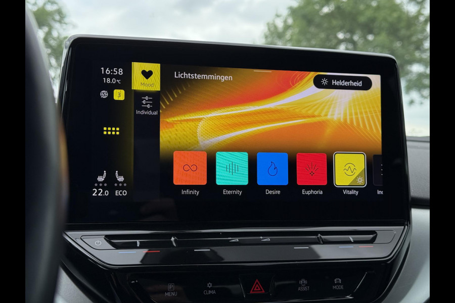 Volkswagen ID.4 Aut. First Edition 77kWh | Navi | Camera | ECC