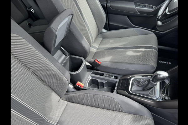 Volkswagen T-Roc 1.5 TSI Sport Led Adaptive cruise Navigatie Pdc voor+achter Clima Stoelverwarming DAB