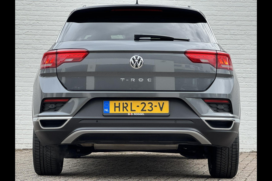 Volkswagen T-Roc 1.5 TSI Sport Led Adaptive cruise Navigatie Pdc voor+achter Clima Stoelverwarming DAB