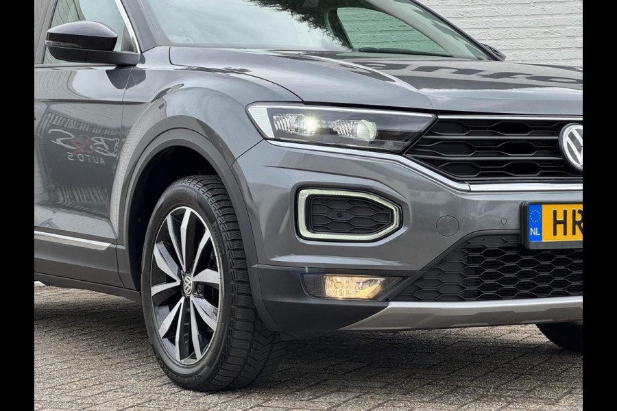 Volkswagen T-Roc 1.5 TSI Sport Led Adaptive cruise Navigatie Pdc voor+achter Clima Stoelverwarming DAB