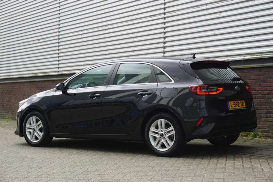 Kia Ceed 1.0 T-GDi 120PK DynamicLine/All-Season/ Rijklaarprijs met Garantie.