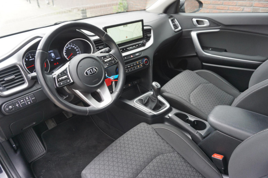 Kia Ceed 1.0 T-GDi 120PK DynamicLine/All-Season/ Rijklaarprijs met Garantie.