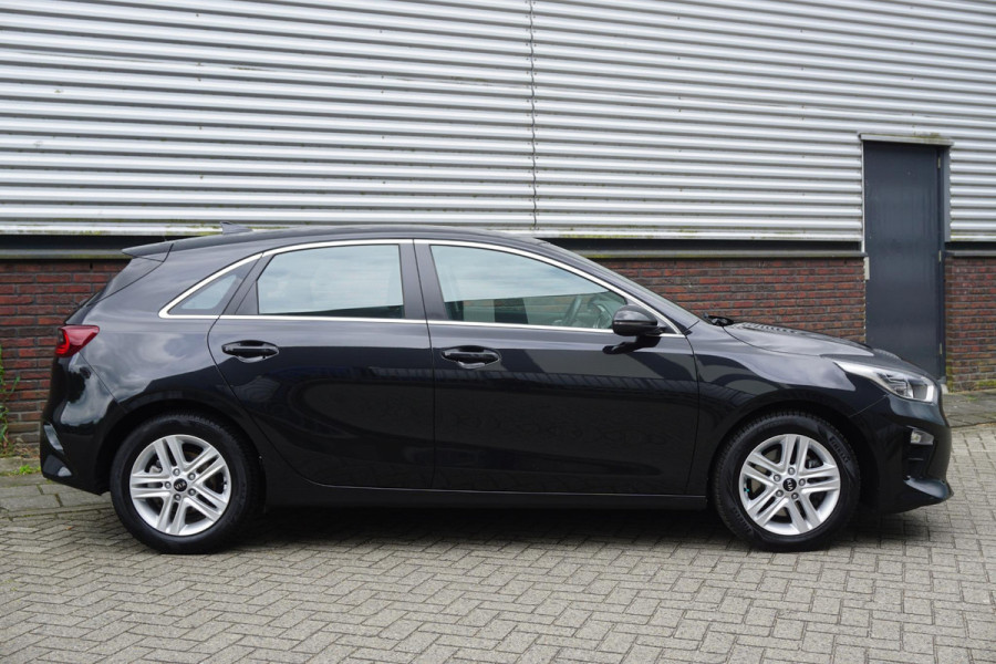 Kia Ceed 1.0 T-GDi 120PK DynamicLine/All-Season/ Rijklaarprijs met Garantie.