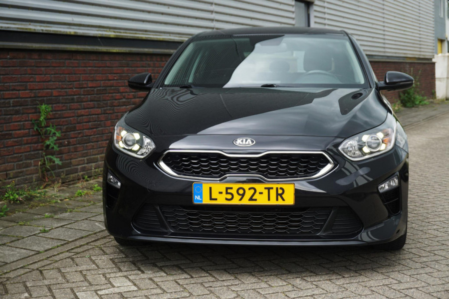 Kia Ceed 1.0 T-GDi 120PK DynamicLine/All-Season/ Rijklaarprijs met Garantie.