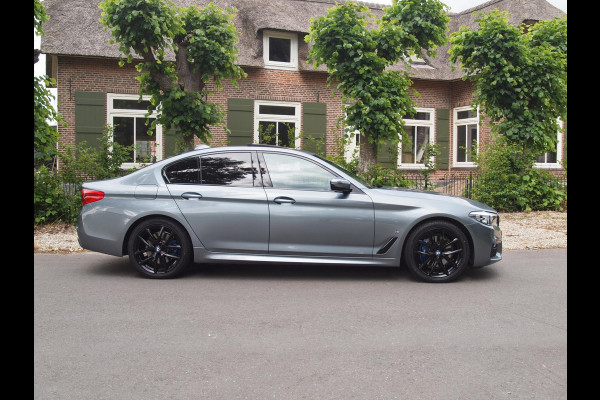 BMW 5 Serie 530e iPerformance Executive | M-Pakket | Schuifdak | Camera | Dealer Onderhouden | NL-Auto |