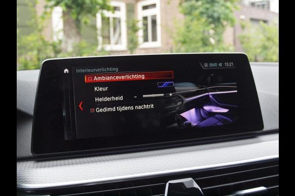 BMW 5 Serie 530e iPerformance Executive | M-Pakket | Schuifdak | Camera | Dealer Onderhouden | NL-Auto |