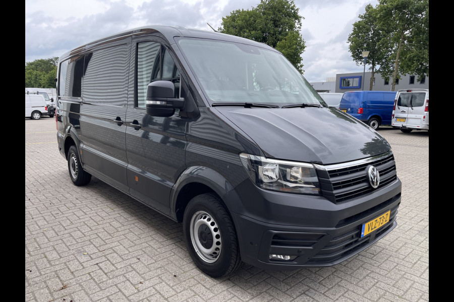 Volkswagen Crafter 35 2.0 TDI 140pk L3H2 Comfortline / vaste prijs rijklaar € 21.950 ex btw / lease vanaf € / airco / cruise / navi / achteruit rijcamera / euro 6 / bpm vrij !