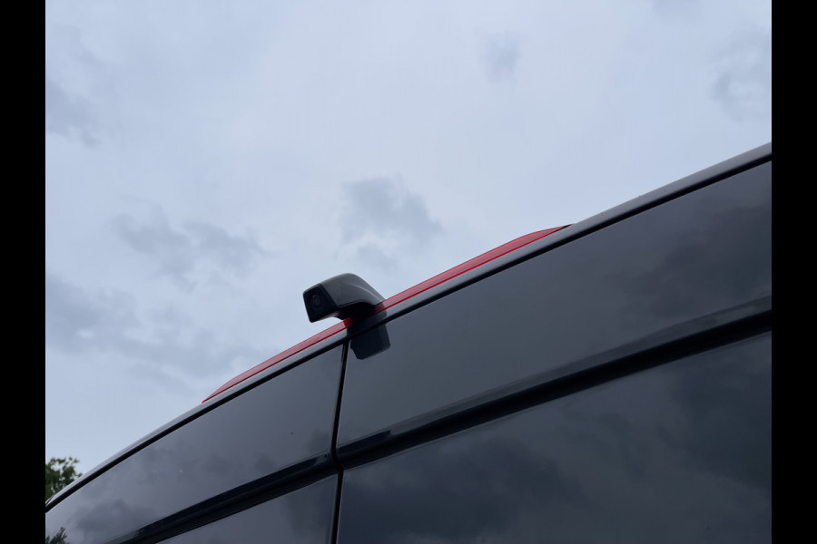 Volkswagen Crafter 35 2.0 TDI 140pk L3H2 Comfortline / vaste prijs rijklaar € 21.950 ex btw / lease vanaf € / airco / cruise / navi / achteruit rijcamera / euro 6 / bpm vrij !