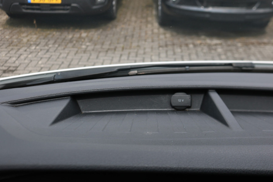 Volkswagen Transporter 2.0 TDI L2 H1 Koelwagen 0 Graden