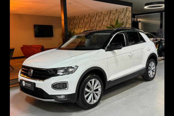 Volkswagen T-Roc 1.5 TSI Style Garantie Trekhaak CarPlay PDC Adoptieve Cruise Lane ASS LED Clima Navi Rijklaar