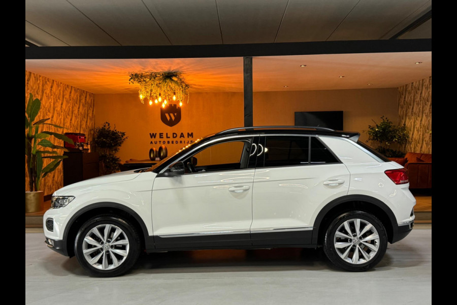 Volkswagen T-Roc 1.5 TSI Style Garantie Trekhaak CarPlay PDC Adoptieve Cruise Lane ASS LED Clima Navi Rijklaar