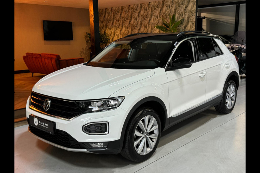 Volkswagen T-Roc 1.5 TSI Style Garantie Trekhaak CarPlay PDC Adoptieve Cruise Lane ASS LED Clima Navi Rijklaar