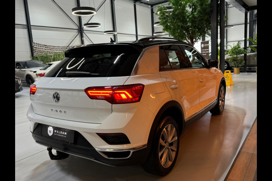 Volkswagen T-Roc 1.5 TSI Style Garantie Trekhaak CarPlay PDC Adoptieve Cruise Lane ASS LED Clima Navi Rijklaar