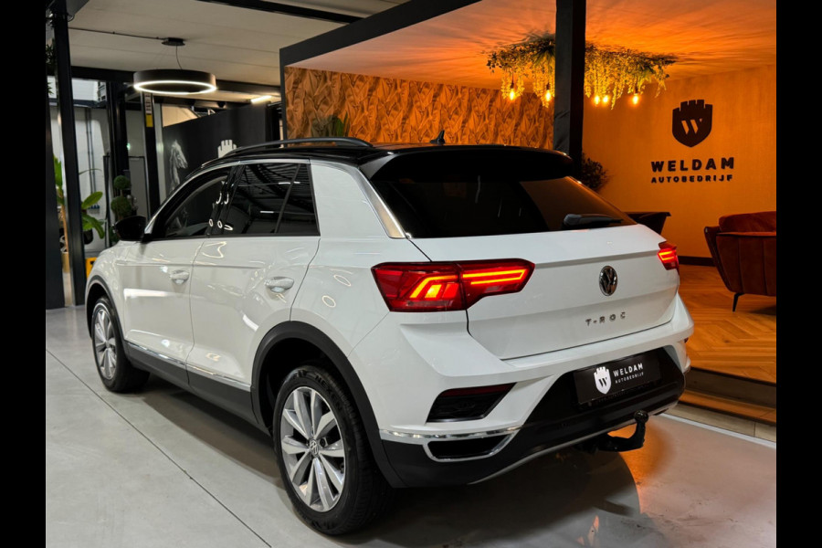 Volkswagen T-Roc 1.5 TSI Style Garantie Trekhaak CarPlay PDC Adoptieve Cruise Lane ASS LED Clima Navi Rijklaar