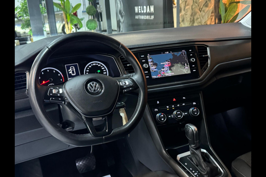 Volkswagen T-Roc 1.5 TSI Style Garantie Trekhaak CarPlay PDC Adoptieve Cruise Lane ASS LED Clima Navi Rijklaar