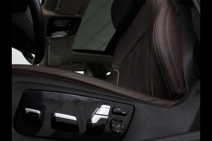 BMW 5 Serie 530e xDrive High Executive | Luxury Line | Panoramadak | Nappaleder | Stoelventilatie | Head-Up | Carplay | Live Cockpit | Adaptive LED | Stoelverwarming | Navigatie | PHEV
