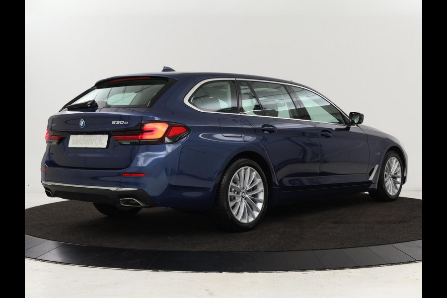 BMW 5 Serie 530e xDrive High Executive | Luxury Line | Panoramadak | Nappaleder | Stoelventilatie | Head-Up | Carplay | Live Cockpit | Adaptive LED | Stoelverwarming | Navigatie | PHEV