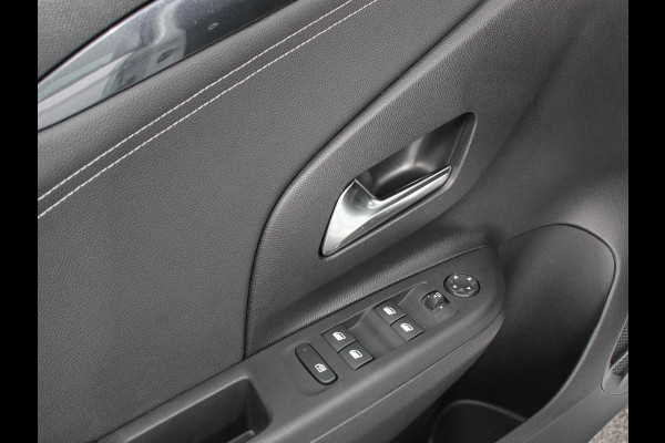 Opel Corsa 1.2 GS Achteruitrij camera Parkeersensoren Cruise control LED Verwarmde voorstoelen Stuurwiel verwarmd Climate control Apple carplay/ Android Auto