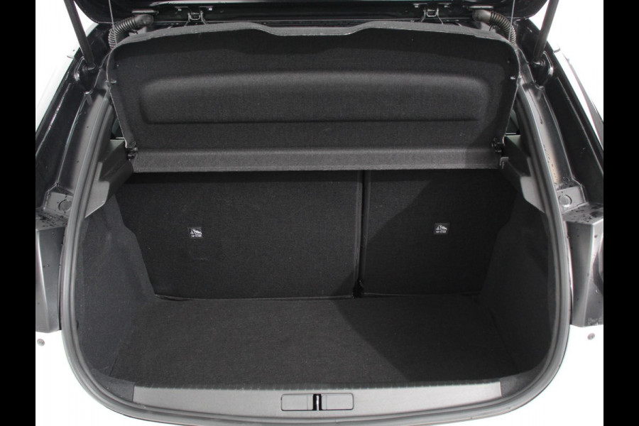 Opel Corsa 1.2 GS Achteruitrij camera Parkeersensoren Cruise control LED Verwarmde voorstoelen Stuurwiel verwarmd Climate control Apple carplay/ Android Auto