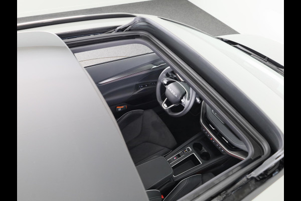 Škoda Enyaq 85 Sportline 286pk | Light Band | Canton Sound | Head up | Panoramadak | 21 inch black |