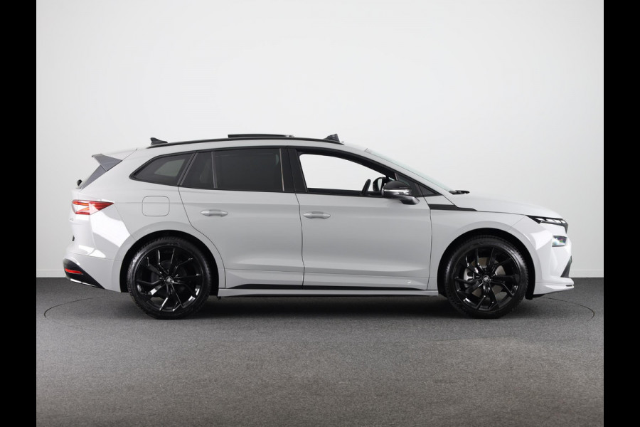 Škoda Enyaq 85 Sportline 286pk | Light Band | Canton Sound | Head up | Panoramadak | 21 inch black |