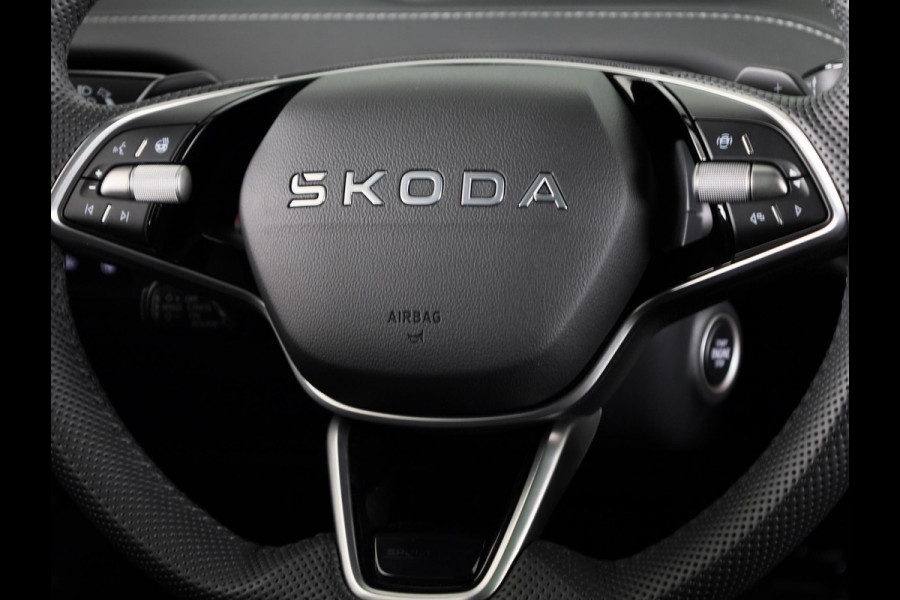 Škoda Enyaq 85 Sportline 286pk | Light Band | Canton Sound | Head up | Panoramadak | 21 inch black |