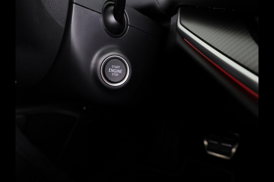 Škoda Enyaq 85 Sportline 286pk | Light Band | Canton Sound | Head up | Panoramadak | 21 inch black |