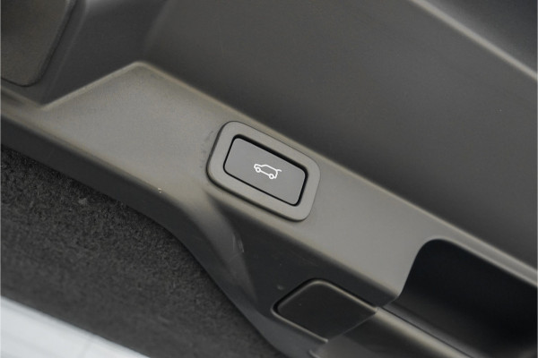 Land Rover Range Rover Sport 2.0 P400e HSE Dynamic Pano Camera Matrix Meridian 21"